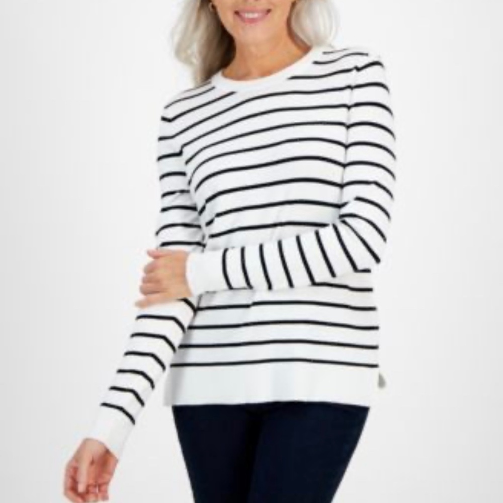 Banana Republic lightweight sweater